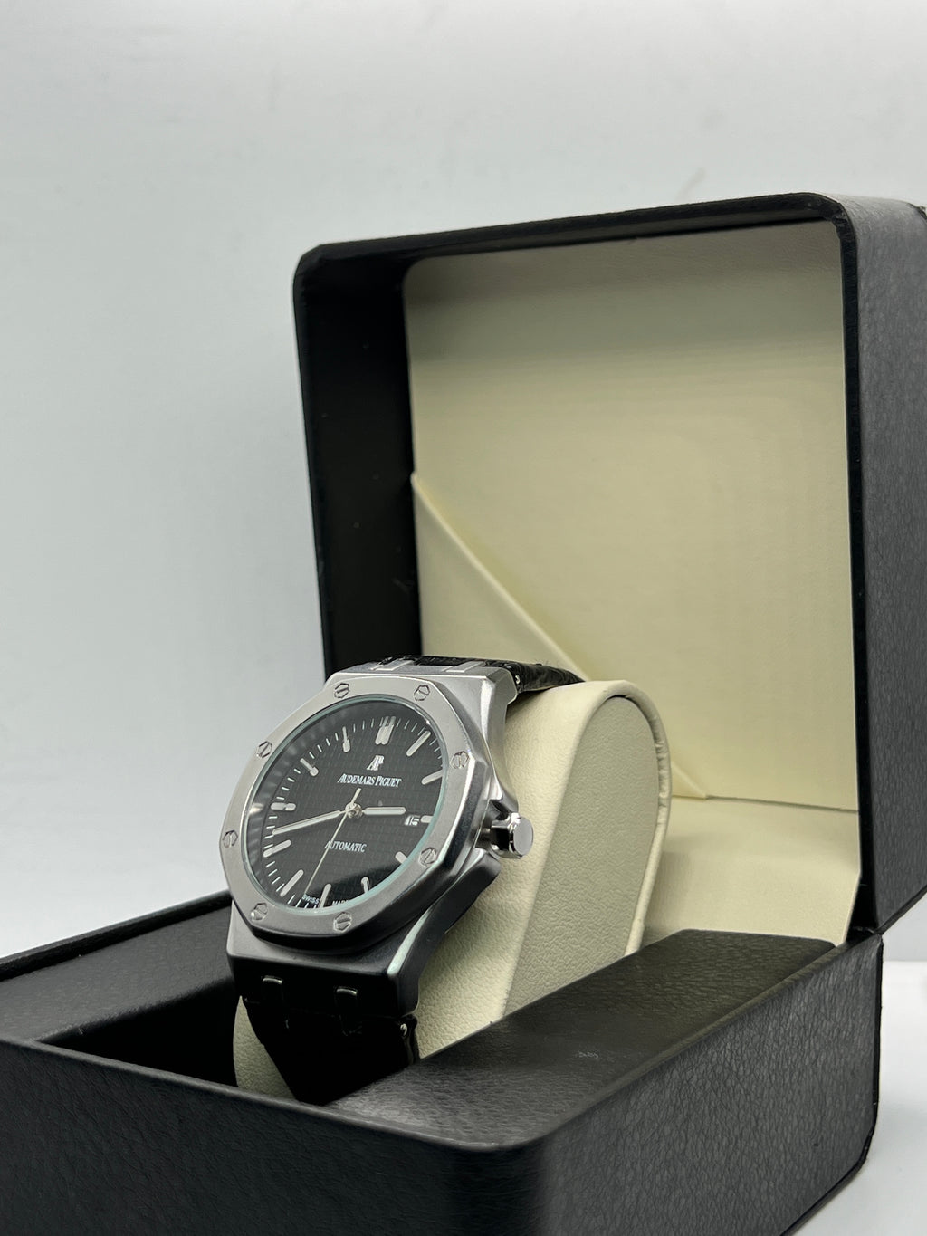 Audemars Piguet Royal Oak–Style Semiauto Watch — Black Dial | Stainless Steel | Water-Resistant