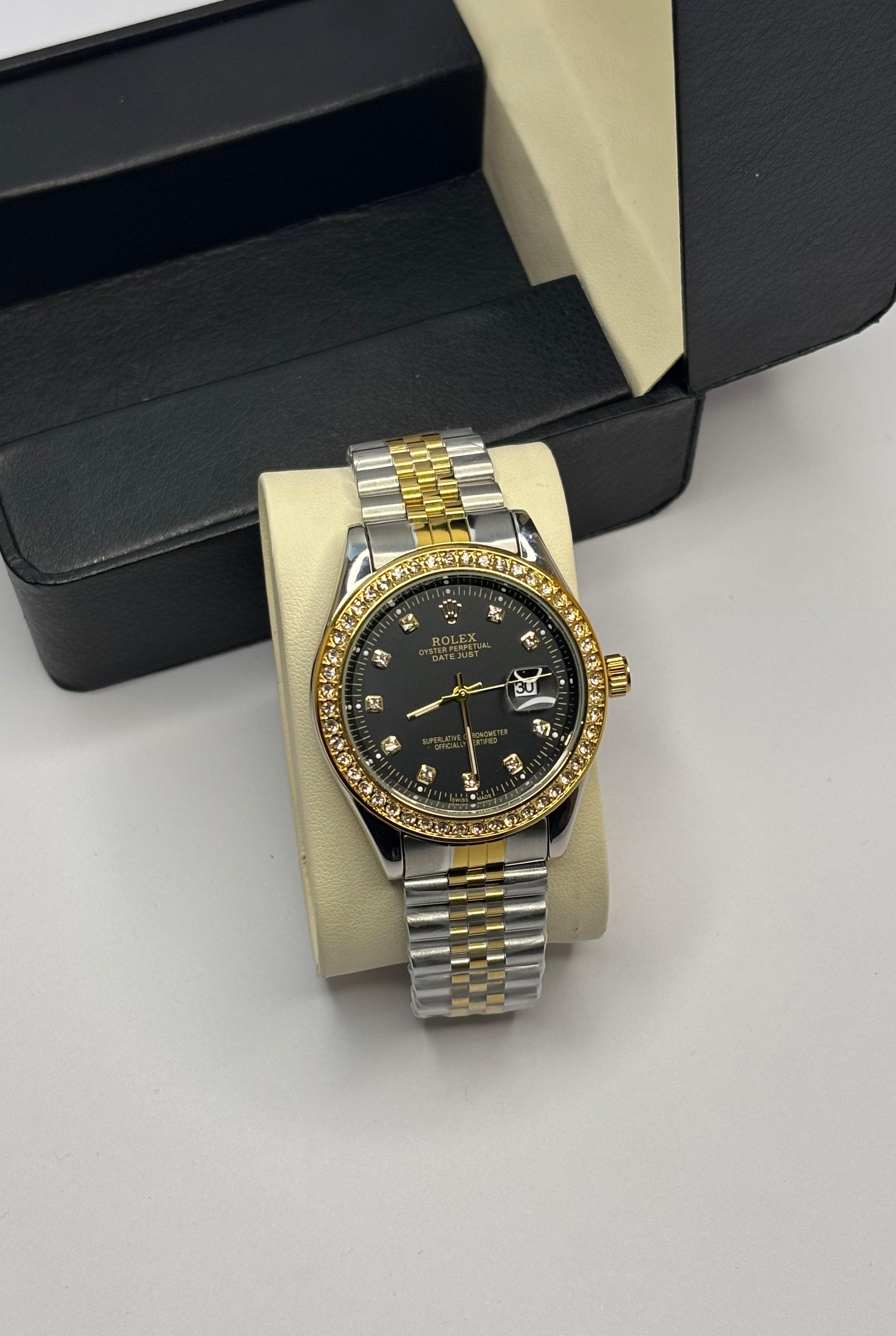 Rolex-Luxury Two-Tone Diamond Bezel Date Watch – Black Dial