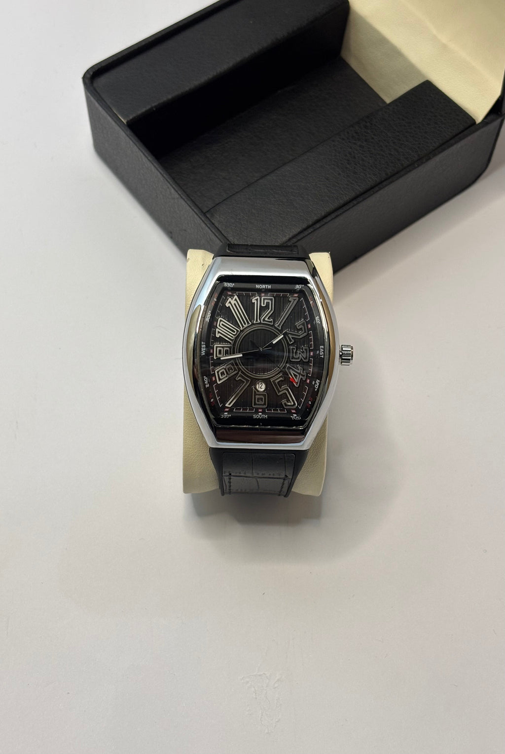 Franck Muller Vanguard Style Black Dial