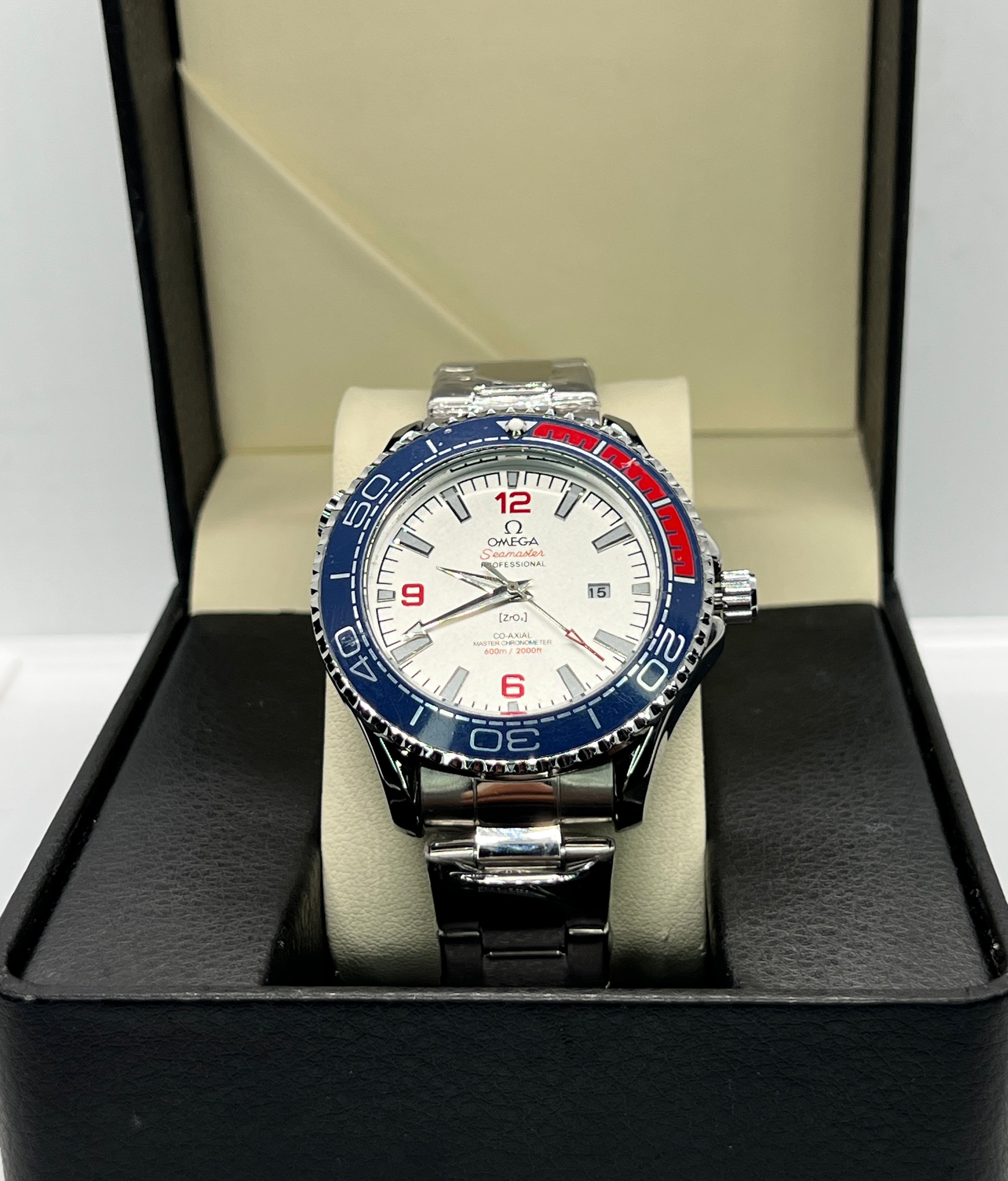 Omega Seamaster Planet Ocean 600M – White Dial | Blue & Red Bezel | Swiss SemiAutomatic