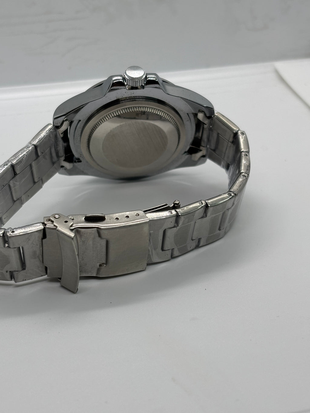 Rolex Explorer II — White Dial | Fixed 24-Hour Bezel